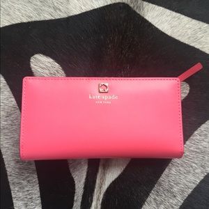 Kate Spade Wallet- NWT